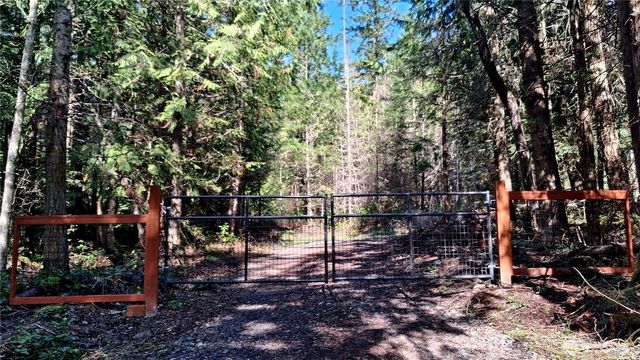 4216 E Sequim Bay Road, Sequim, WA 98382