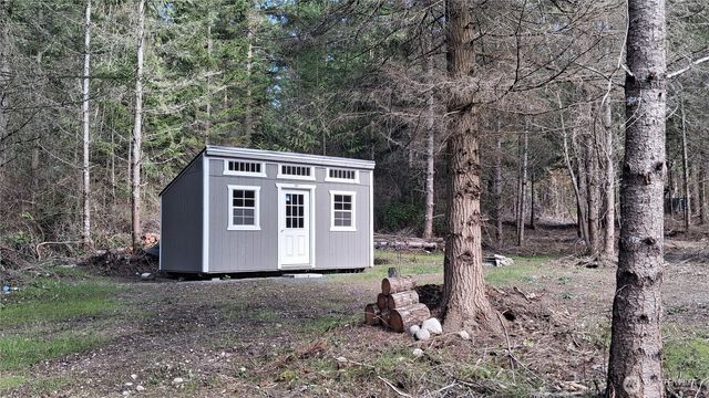 4216 E Sequim Bay Road, Sequim, WA 98382