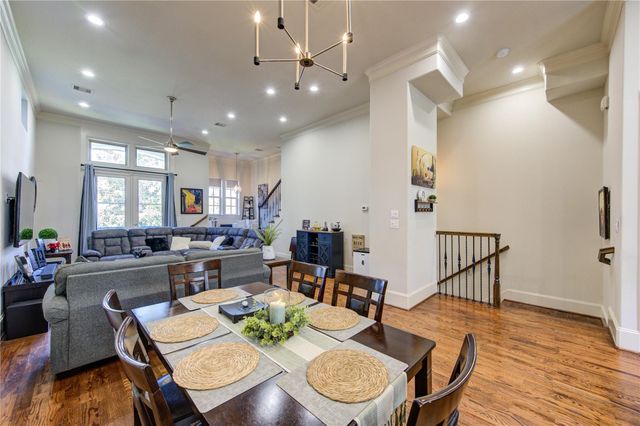 411 W 17th Street B, Houston, TX 77008