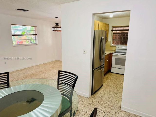 751 SE 6th Pl 2, Hialeah, FL 33010