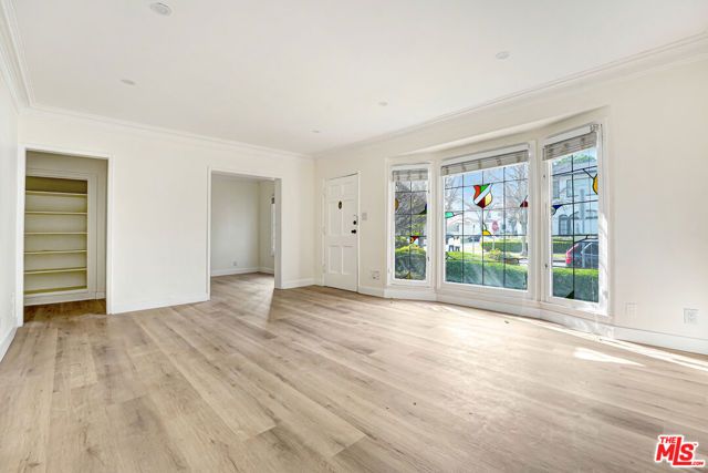 168 S Elm Drive 168 S Elm, Beverly Hills, CA 90212