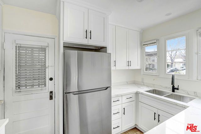 168 S Elm Drive 168 S Elm, Beverly Hills, CA 90212