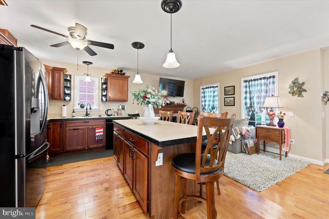 553 S ORANGE ST, Media, PA 19063
