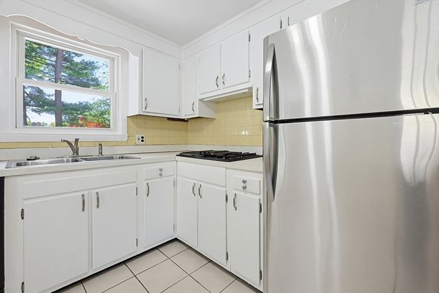 419 Old Connecticut Path, Framingham, MA 01701