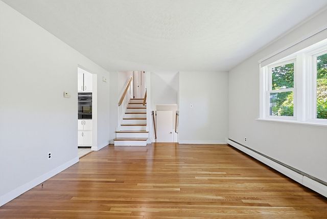 419 Old Connecticut Path, Framingham, MA 01701