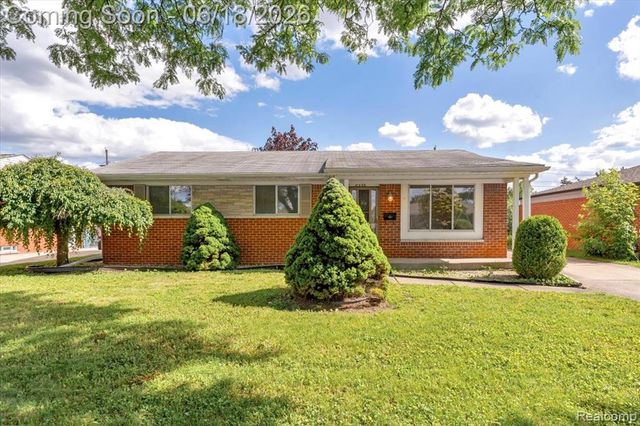 2638 Athena Drive, Troy, MI 48083