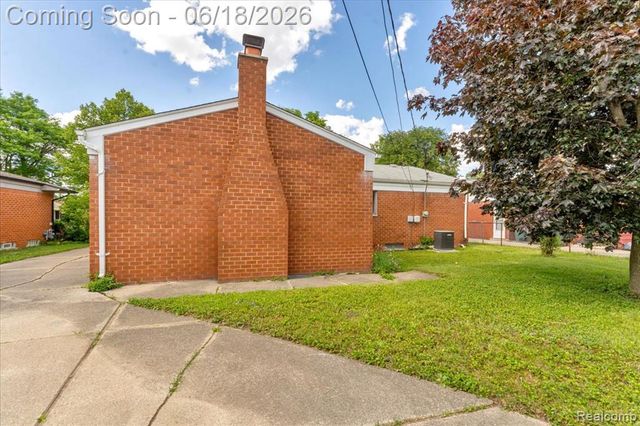 2638 Athena Drive, Troy, MI 48083
