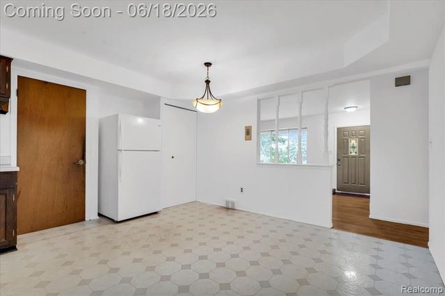 2638 Athena Drive, Troy, MI 48083