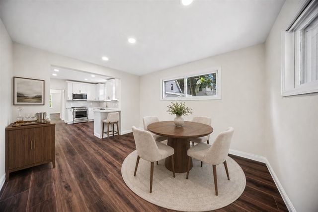 818 Bach Street, Northbrook, IL 60062