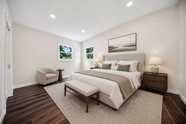 818 Bach Street, Northbrook, IL 60062