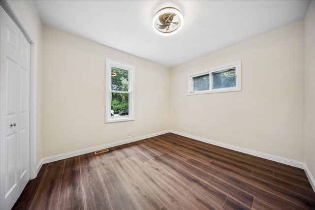 818 Bach Street, Northbrook, IL 60062