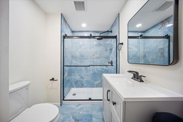 818 Bach Street, Northbrook, IL 60062