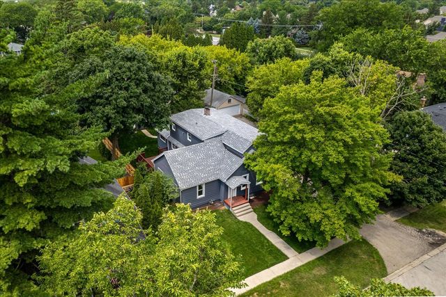 818 Bach Street, Northbrook, IL 60062