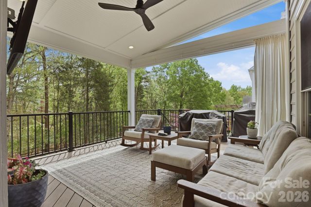 2715 Providence Spring Lane, Charlotte, NC 28270