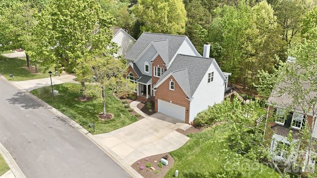 2715 Providence Spring Lane, Charlotte, NC 28270