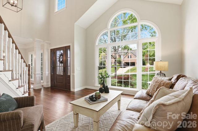 2715 Providence Spring Lane, Charlotte, NC 28270