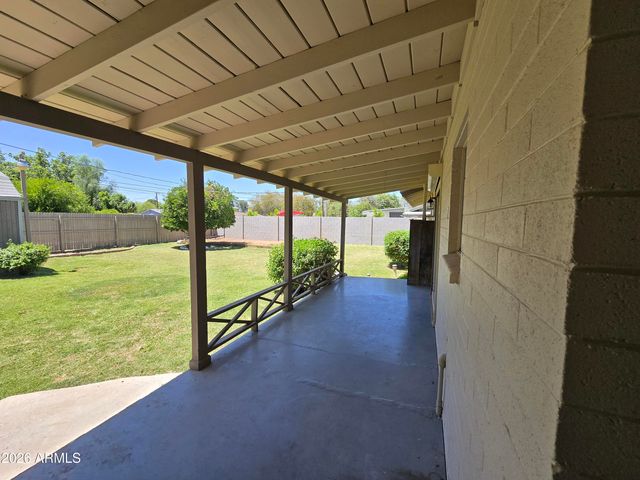7800 N 60TH Avenue, Glendale, AZ 85301