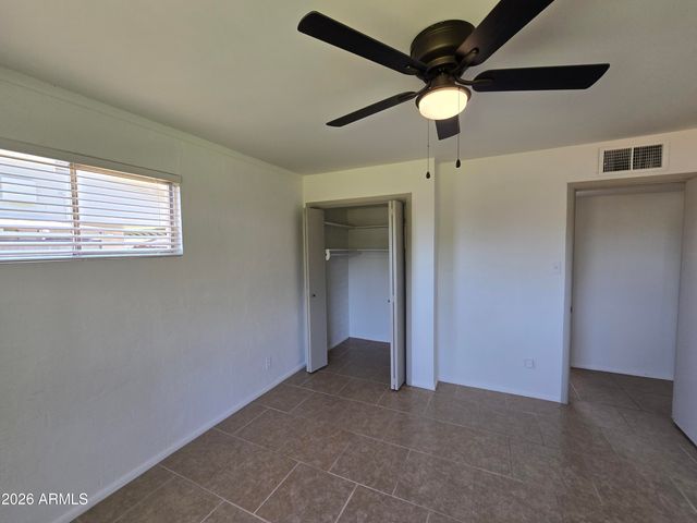 7800 N 60TH Avenue, Glendale, AZ 85301
