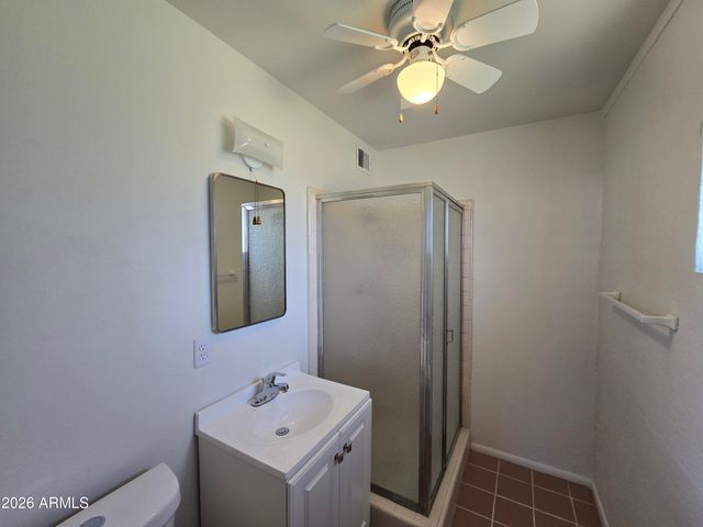 7800 N 60TH Avenue, Glendale, AZ 85301