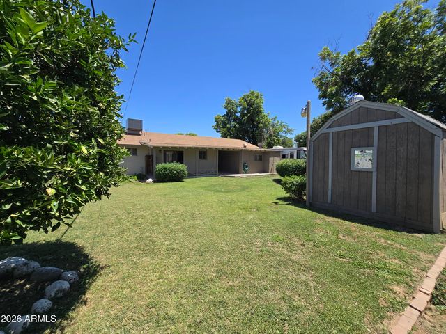 7800 N 60TH Avenue, Glendale, AZ 85301