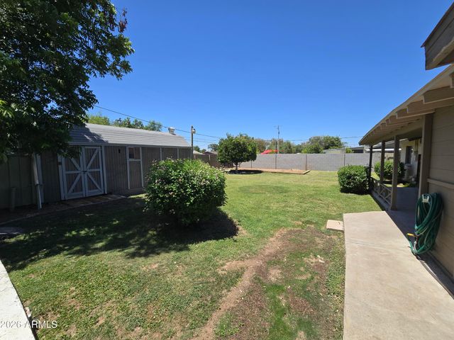 7800 N 60TH Avenue, Glendale, AZ 85301