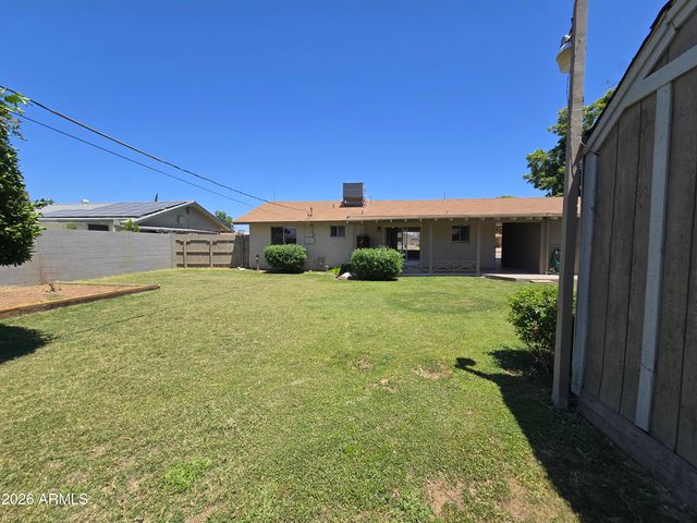 7800 N 60TH Avenue, Glendale, AZ 85301