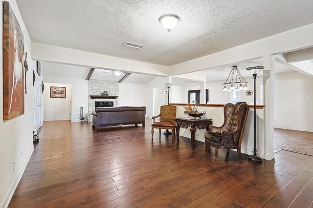 1005 Hopkins Drive, Denton, TX 76205