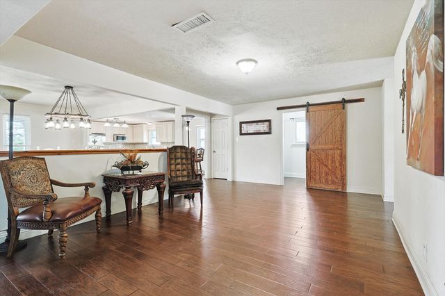 1005 Hopkins Drive, Denton, TX 76205