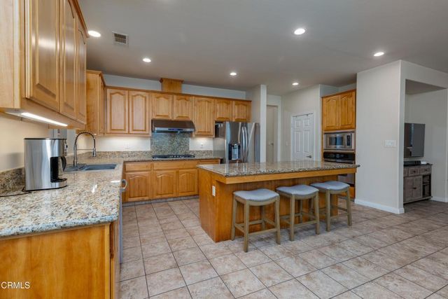 12610 Childress, Bakersfield, CA 93312