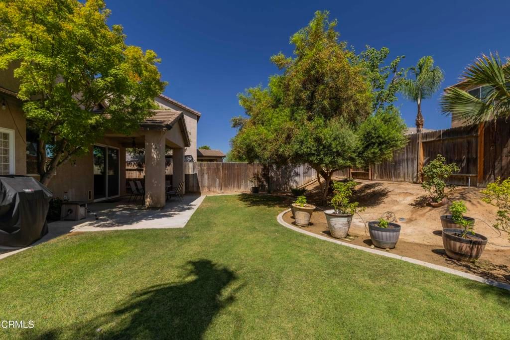 Image 32 of property listing at 12610 Childress, Bakersfield, CA 93312