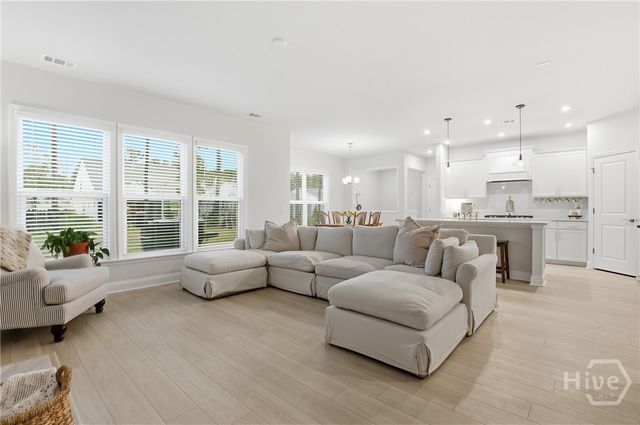 59 Higginson Drive, Richmond Hill, GA 31324