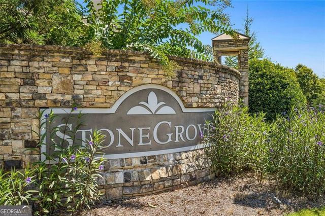 1070 Stonegrove Lane, Roswell, GA 30075