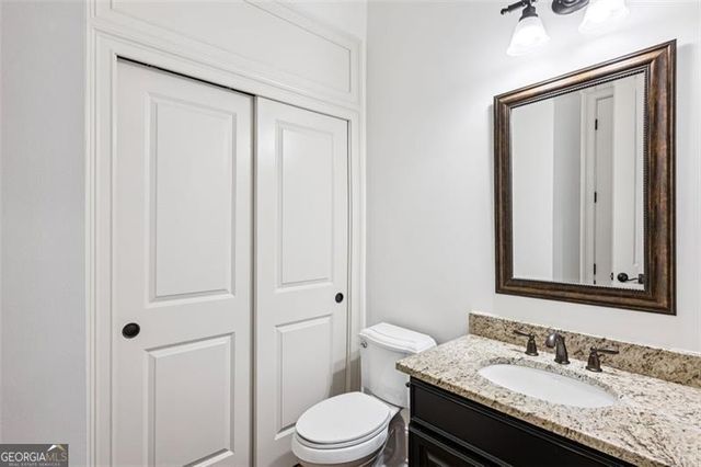 1070 Stonegrove Lane, Roswell, GA 30075