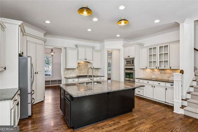 1070 Stonegrove Lane, Roswell, GA 30075