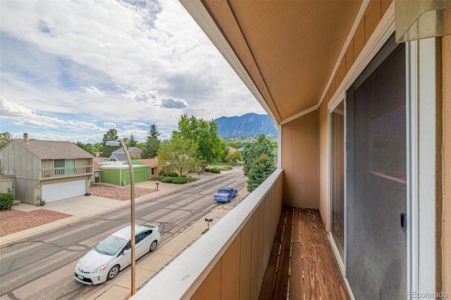 828 San Bruno Place, Colorado Springs, CO 80906