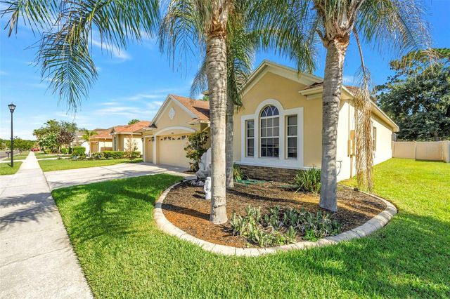 27405 SORA BOULEVARD, Wesley Chapel, FL 33544