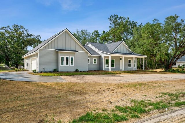 3896 SW SR 247, Lake City, FL 32024