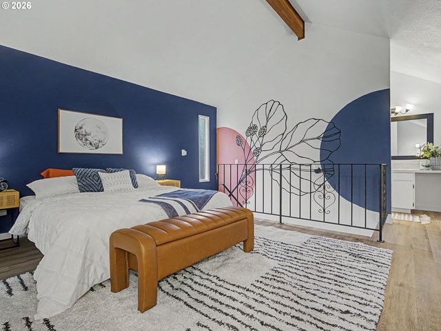 1065 Ne HILL Way, Estacada, OR 97023