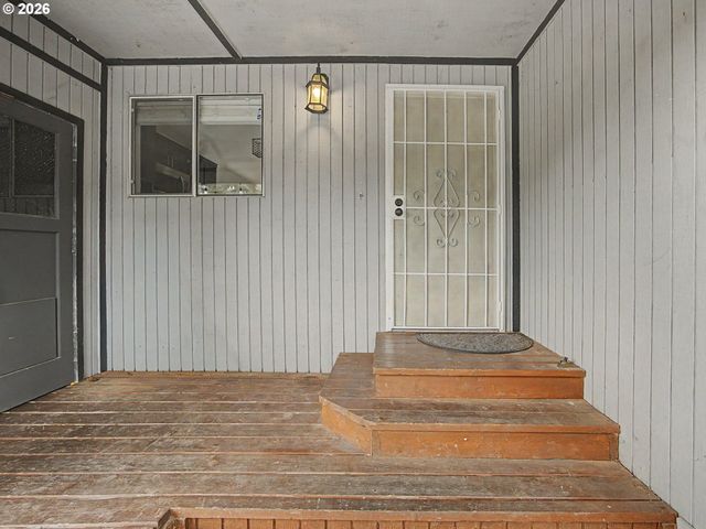 1065 Ne HILL Way, Estacada, OR 97023