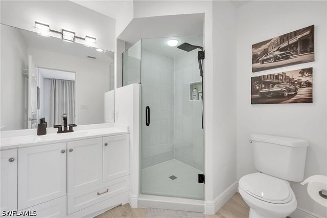 4716 Via Carmen, Naples, FL 34105