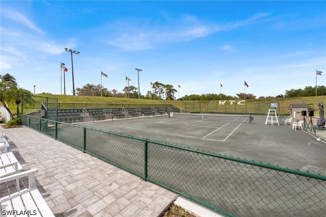 4716 Via Carmen, Naples, FL 34105