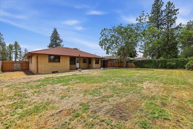 228 W Nebraska Ave, Spokane, WA 99205