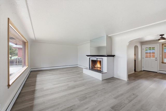 228 W Nebraska Ave, Spokane, WA 99205