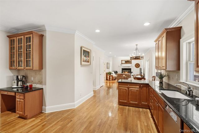 127 Smith Ridge Road, South Salem, NY 10590