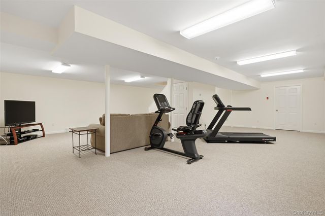 127 Smith Ridge Road, South Salem, NY 10590