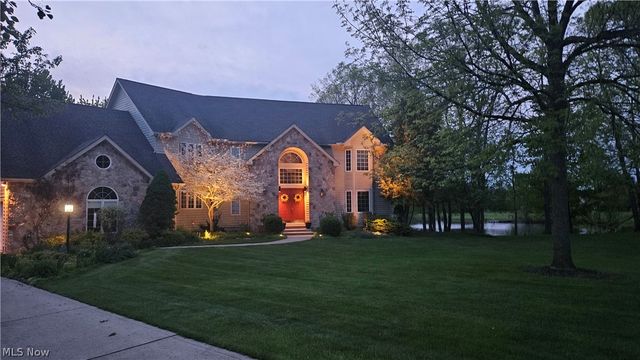 158 Boston Lake Drive, Valley City, OH 44280