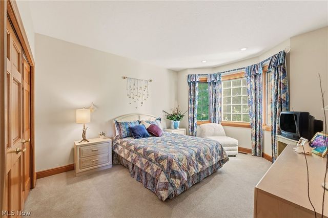158 Boston Lake Drive, Valley City, OH 44280