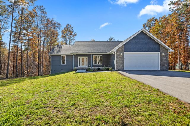 108 Creekview Ct, Jamestown, TN 38556