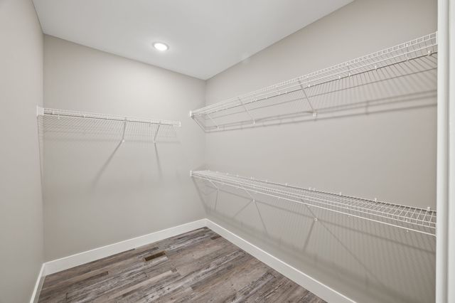 108 Creekview Ct, Jamestown, TN 38556