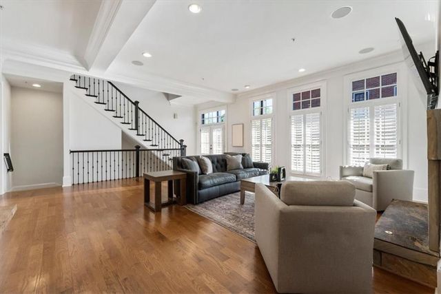 225 Founders Mill Court, Roswell, GA 30075